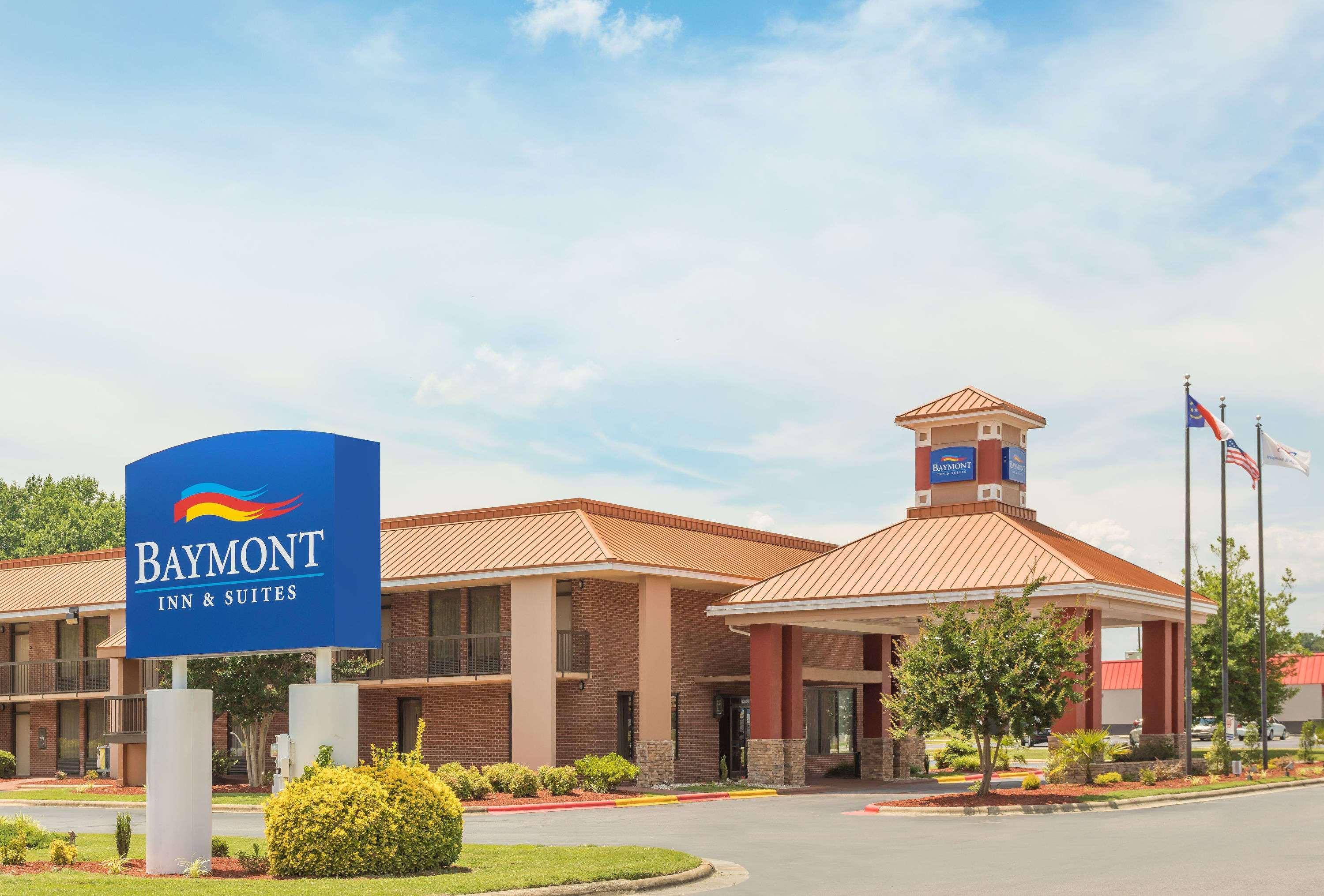 Hotel Baymont By Wyndham Rocky Mount I-95 Extérieur photo