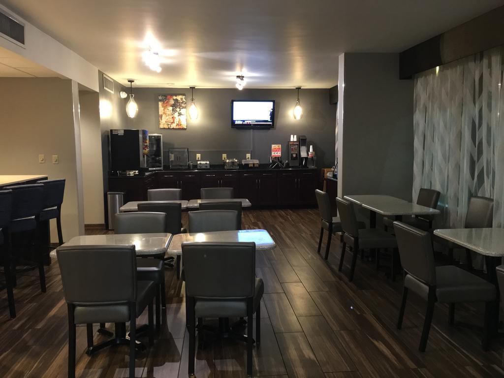 Hotel Baymont By Wyndham Rocky Mount I-95 Extérieur photo