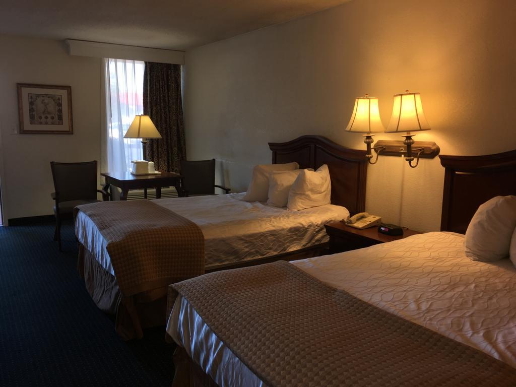 Hotel Baymont By Wyndham Rocky Mount I-95 Extérieur photo